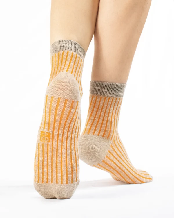 Calza-cotone-biologico-righe-verticali-arancio_DC114.webp Cordoba