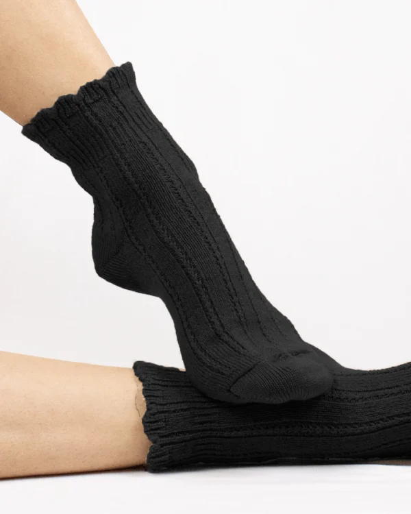 Calza-lana-merino-cortissimo-ricamo-nero_DC97 Vega