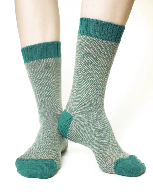 Calza-lana-merino-corto-puntini-ottanio_UC227 Look